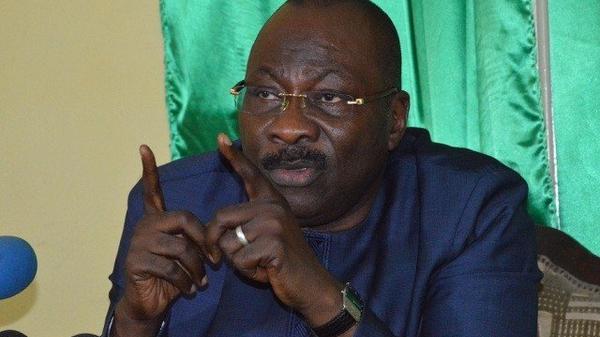 Crise scolaire : Mamour Cissé demande la radiation des enseignants grévistes Crise scolaire : Mamour Cissé demande la radiation des enseignants grévistes