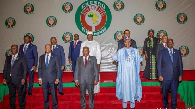 Mali : La Cedeao lève les sanctions