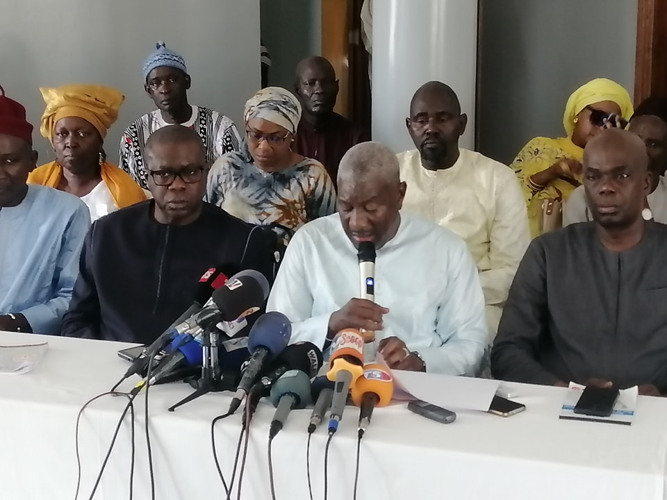 Situation sociale en Tunisie  : La Confédération nationale des travailleurs du Sénégal condamne