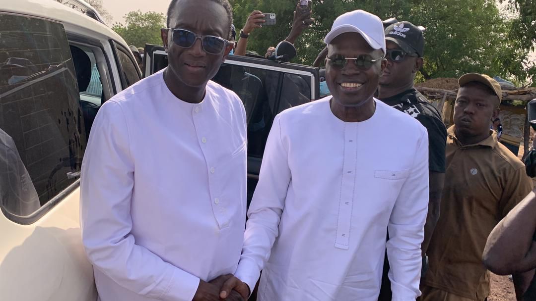 Amadou Ba et Khalifa Sall se tapent l’accolade à l’entrée de Velingara : Un exemple à l’attention des politiques