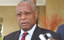 Abdoulaye Bathily lors de la dédicace de son livre :  « C’est par la lutte qu’on se libère»